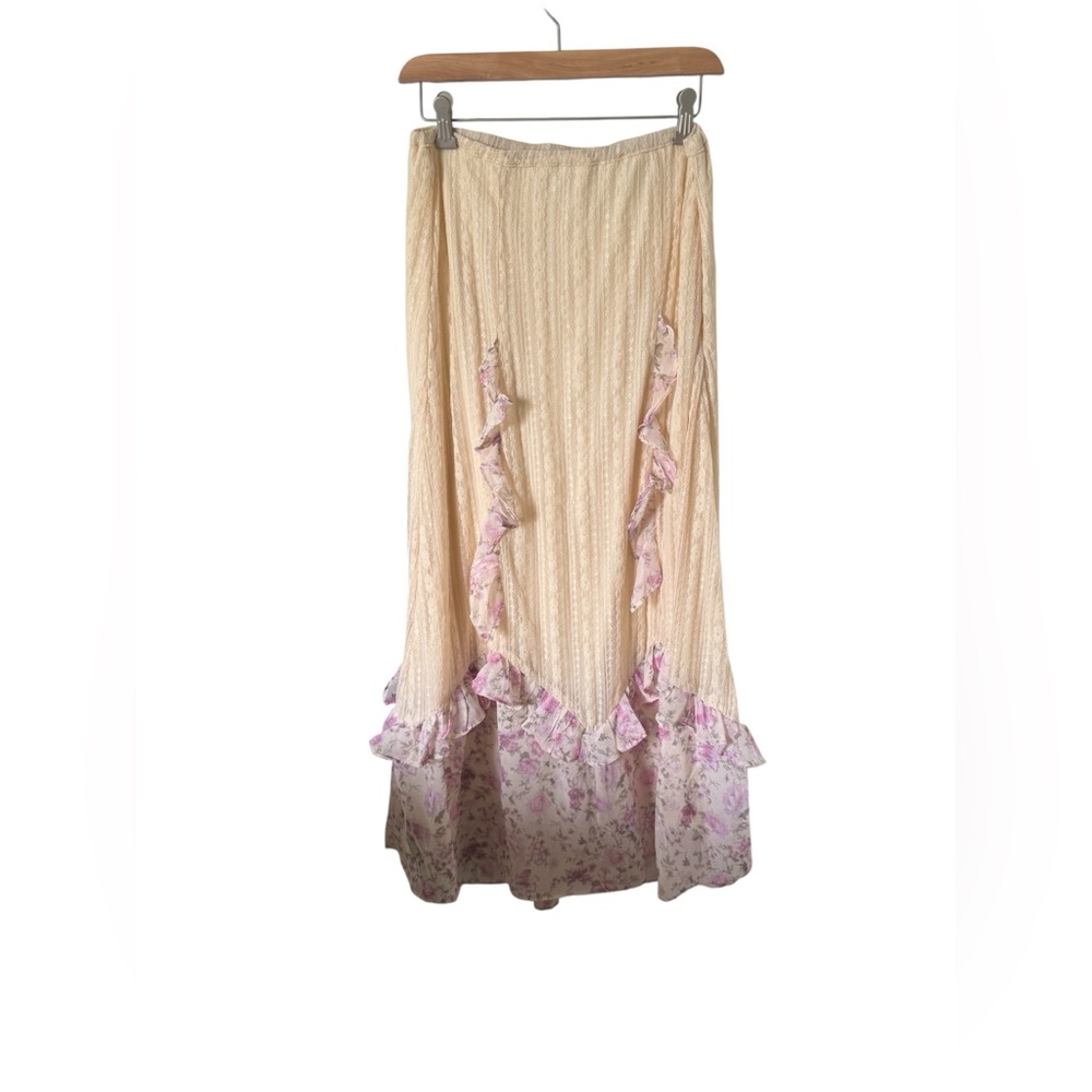 Bluivy Cream and Pink Floral Maxi Skirt - Picture 2 of 11